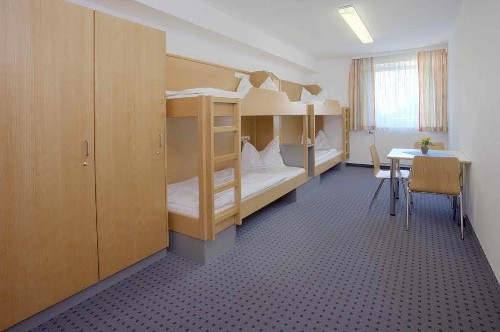 Jugendgaestehaus Linz Kültér fotó
